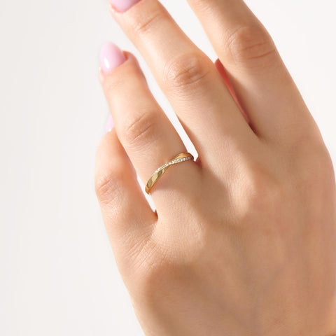 Minimalist Mobius Twist Ring 14k Gold - Diamond Wedding Band, Comfort Fit Stackable Band