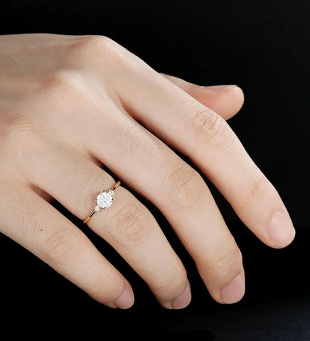 5mm Round Cut Moissanite Engagement Ring Unique Diamond Wedding Ring Vintage Yellow Gold Bridal Ring Promise Wedding Ring Anniversary Ring Gift for Her