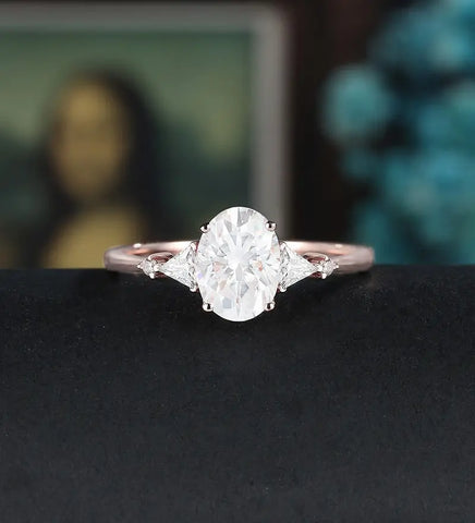Oval Cut Moissanite Engagement Ring Solid Gold Promise Ring Anniversary Diamond Wedding Ring Solid Gold Vintage Ring Unique Bridal promise Ring For Women