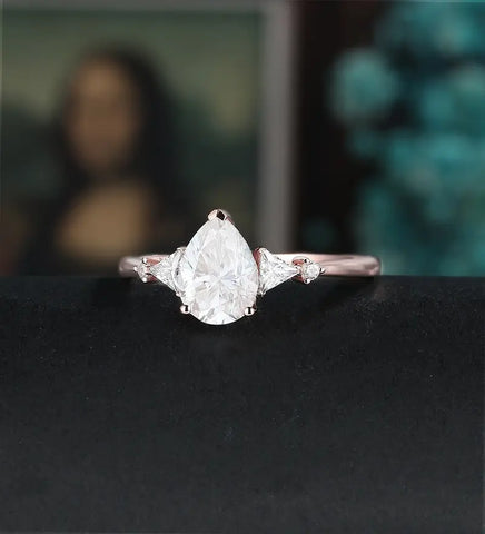 Pear Shaped Moissanite Engagement Ring Solid Gold Promise Ring Anniversary triangle Diamond Wedding Ring Vintage Ring Unique Bridal promise Ring For Women