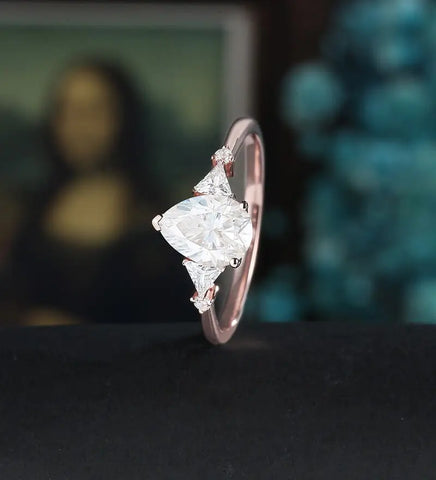 Pear Shaped Moissanite Engagement Ring Solid Gold Promise Ring Anniversary triangle Diamond Wedding Ring Vintage Ring Unique Bridal promise Ring For Women
