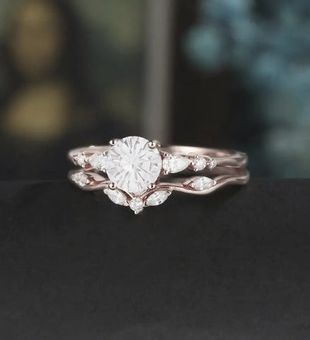 Round Cut Engagement Ring Set Solid Gold Moissanite Bridal Set Anniversary Diamond Wedding Ring Unique Promise Ring For Her