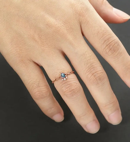 Lab Alexandrite Engagement Ring Pear Shaped Solid Gild Ring Vintage Wedding Ring Bridal Promise Women Ring