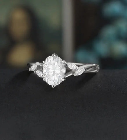 Oval Cut Moissanite Engagement Ring Marquise Monstone Solid Gold Promise Ring Unique Anniversary Diamond Ring Solid Gold Wedding Ring Vintage Bridal promise Ring For Women