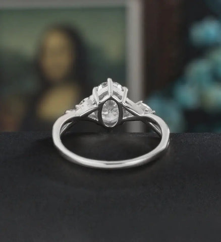 Oval Cut Moissanite Engagement Ring Marquise Monstone Solid Gold Promise Ring Unique Anniversary Diamond Ring Solid Gold Wedding Ring Vintage Bridal promise Ring For Women