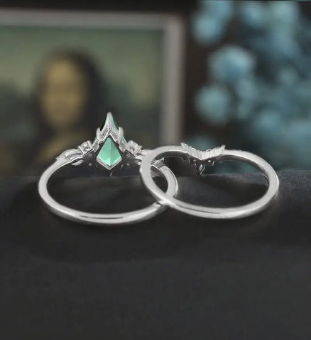 Kite Cut Lab Emerald Bridal Set Solid Gold Engagement Ring Set Marquise Moonstone Bridal Set Anniversary Moissanite Diamond Wedding Ring Vintage Promise Ring For Women