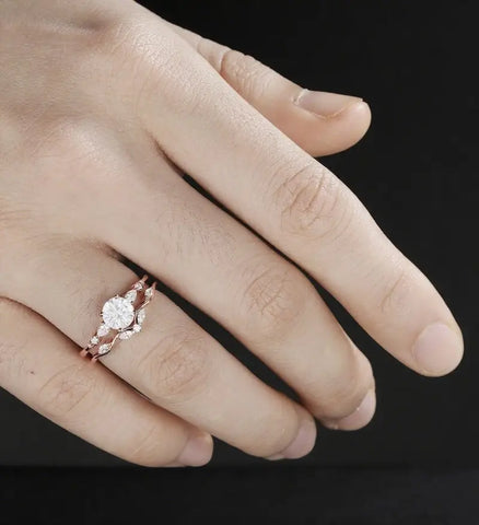 Round Cut Engagement Ring Set Solid Gold Moissanite Bridal Set Anniversary Diamond Wedding Ring Unique Promise Ring For Her