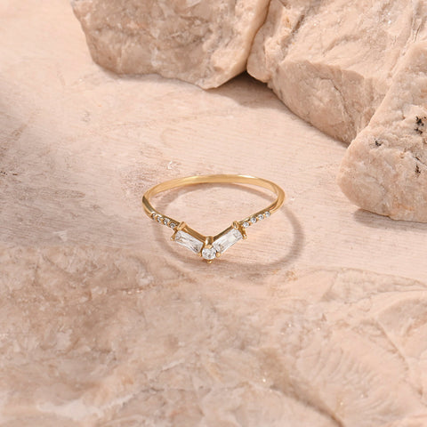 Women's Minimalist Curved 14K Gold Ring - V-Shaped Diamond Baguette Wedding Band, Stackable Nesting Bridal Jewelry