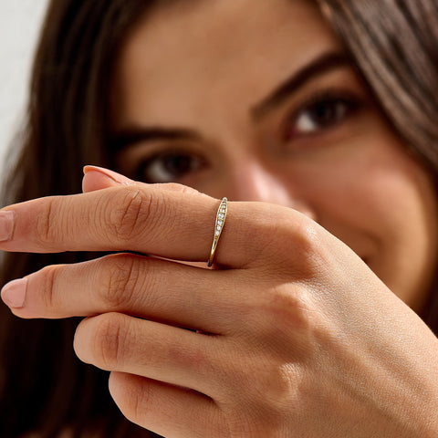 Diamond Wedding Ring 14k Solid Gold - Thin Dainty Band for Women, Perfect Promise Ring Gift for Mom, Wife & Ladies