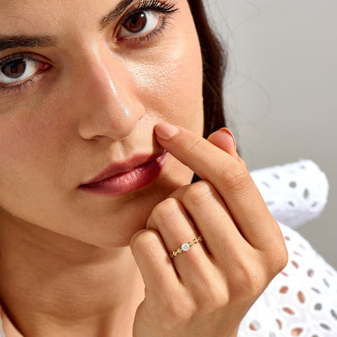 Handcrafted 14k Solid Gold Engagement Band - Diamond Solitaire with Vine Detailing, Minimalist Leaf Eternity Ring for Her, Nature-Floral Design