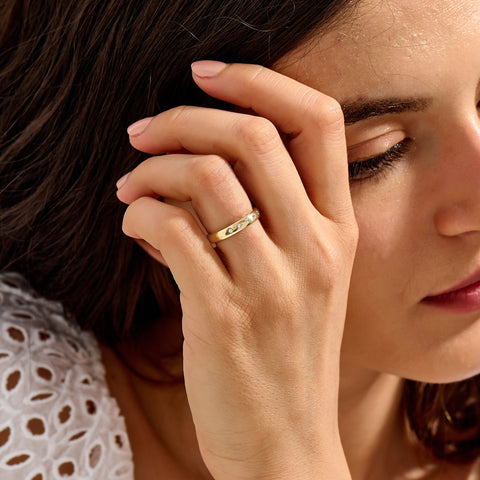 Diamond Star 14k Solid Gold Band – Flush-Set Wedding Ring | Womens Marriage & Anniversary Gift for Wife
