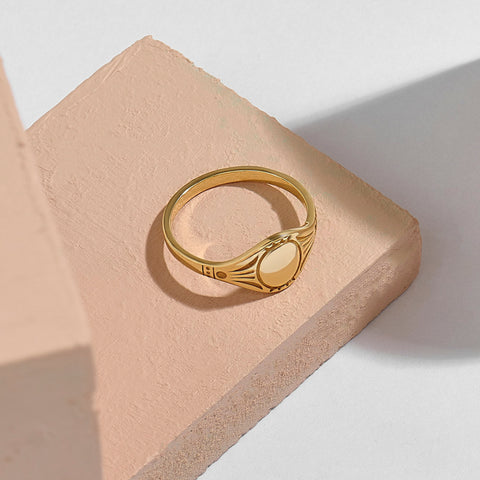 Custom Engraved 14k Solid Gold Signet Ring – Antique Vintage Pinky Ring for Women | Perfect Mom Gift
